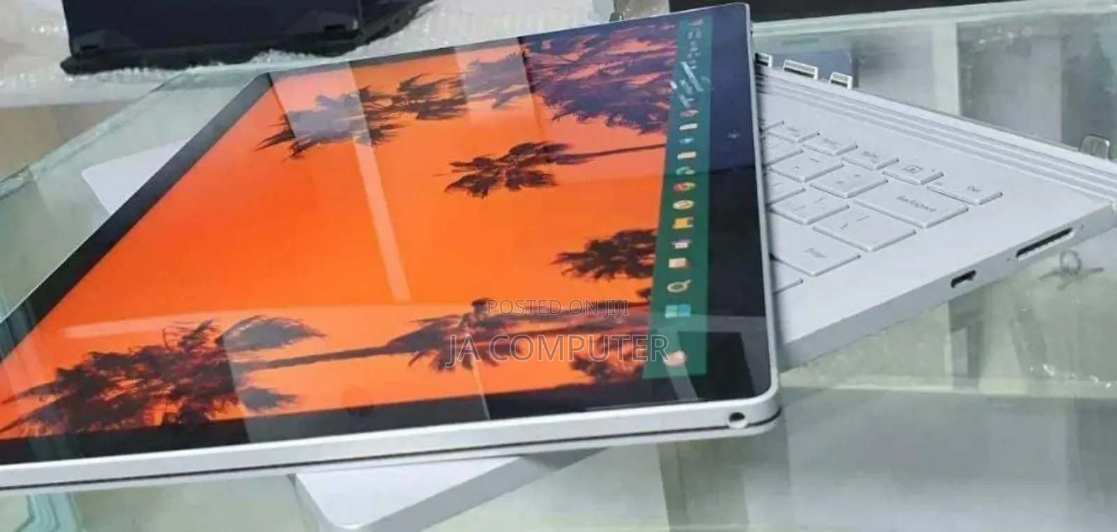 New Laptop Microsoft Surface Book 3 16GB Intel Core I7 SSD 256GB