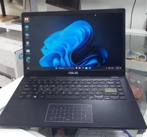 Laptop Asus VivoBook 15 X505BA 4GB SSD 128GB