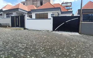 Photo - 3bdrm Villa in Semit, Luxury Villa, Bole for sale