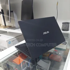 New Laptop Asus VivoBook S301LP 4GB Intel Core 2 Quad SSD 128GB