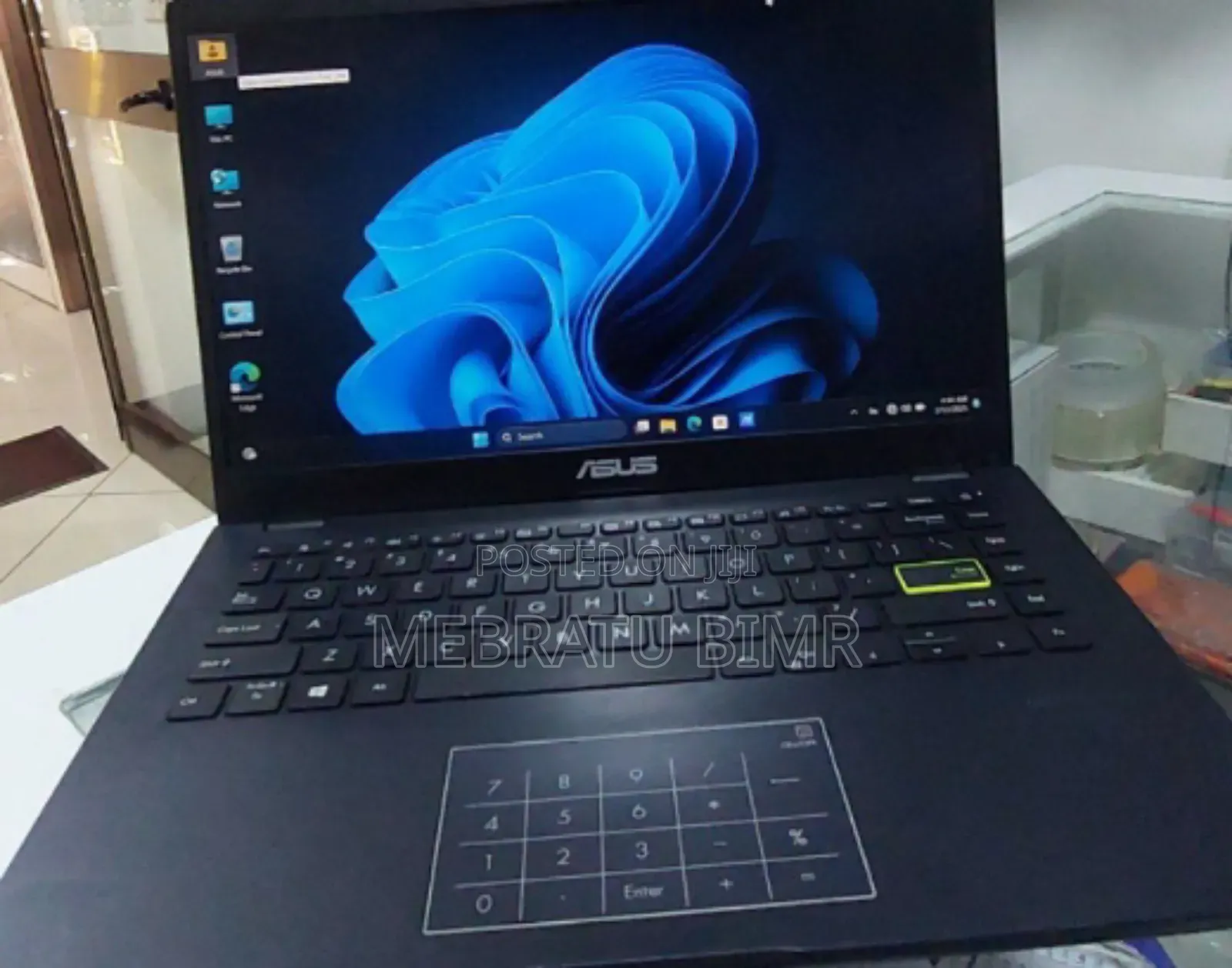 New Laptop Asus VivoBook S14 S430UN 4GB Intel Celeron SSD 128GB