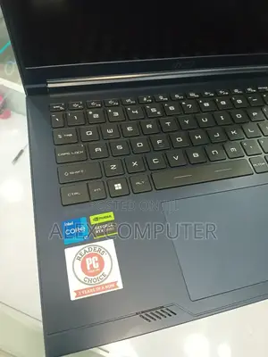 New Laptop MSI Pulse GL66 16GB Intel Core I7 SSD 1T