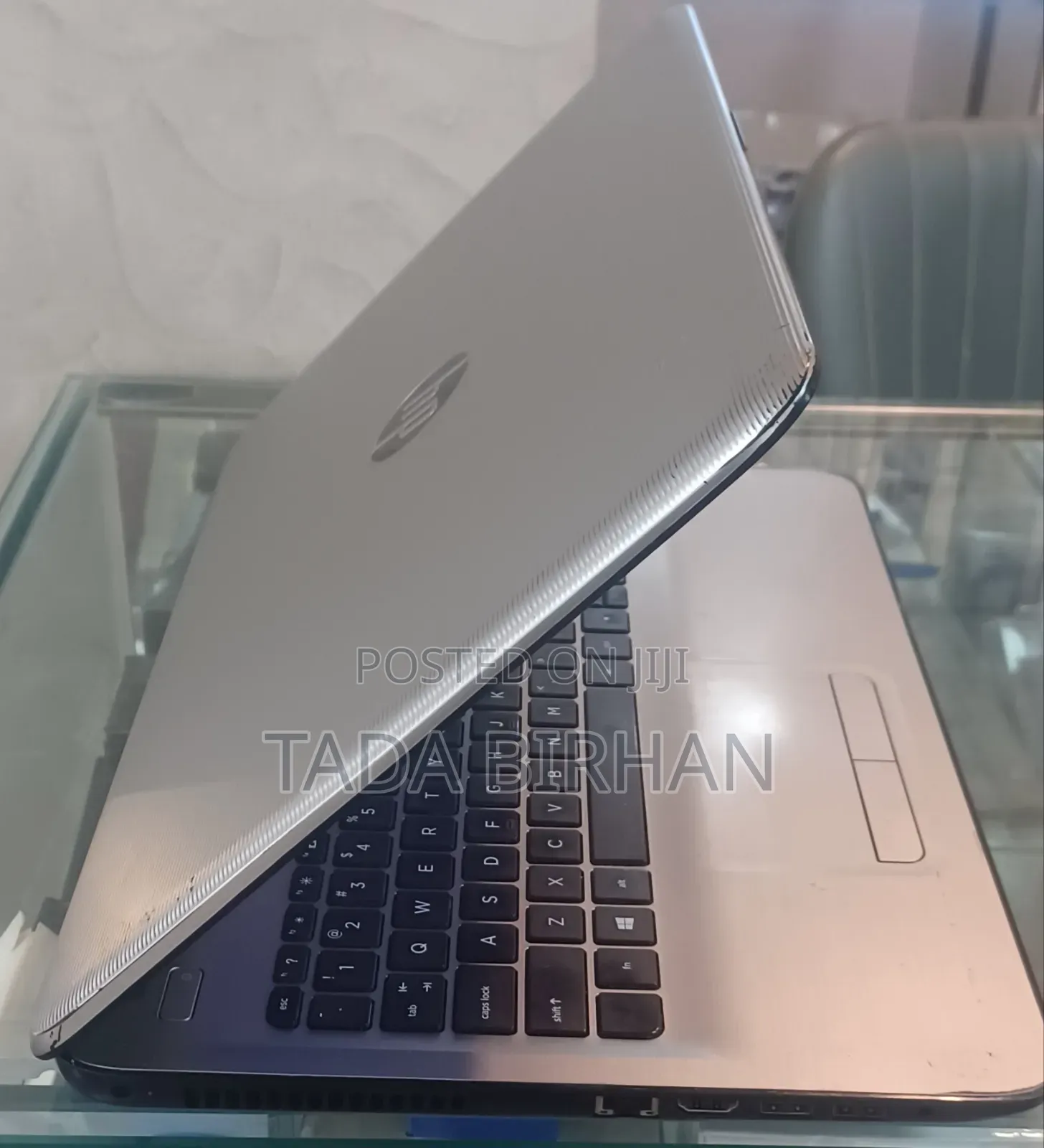 New Laptop HP Stream Notebook 8GB Intel Core I7 HDD 1T