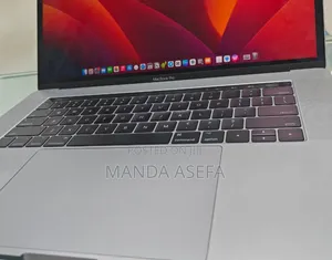New Laptop Apple MacBook Pro 2017 16GB Intel Core I7 SSD 1T