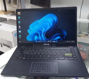 New Laptop Asus VivoBook 15 X505BA 4GB Intel SSD 128GB