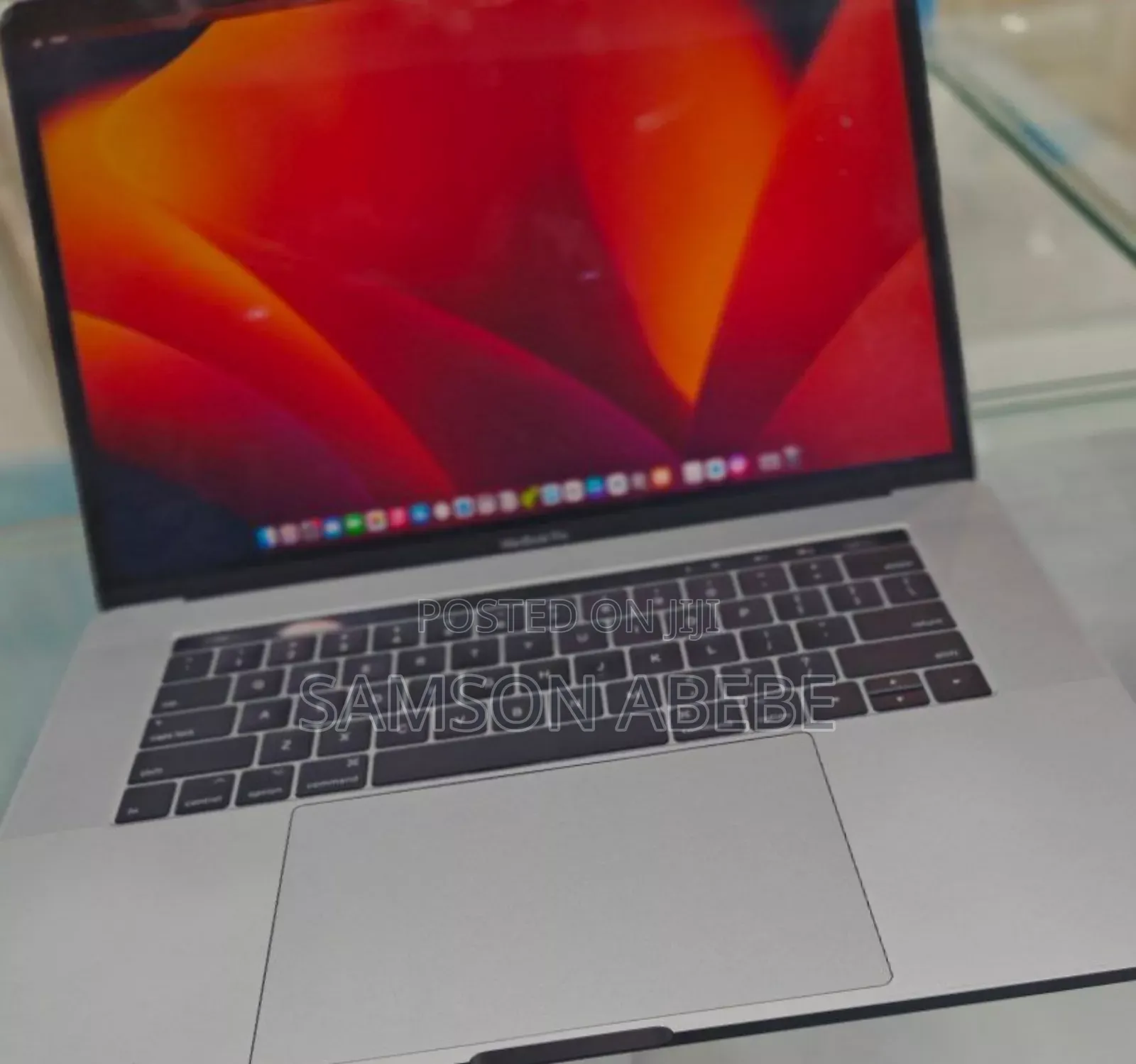 New Laptop Apple MacBook Pro 2017 16GB Intel Core I7 SSD 1T