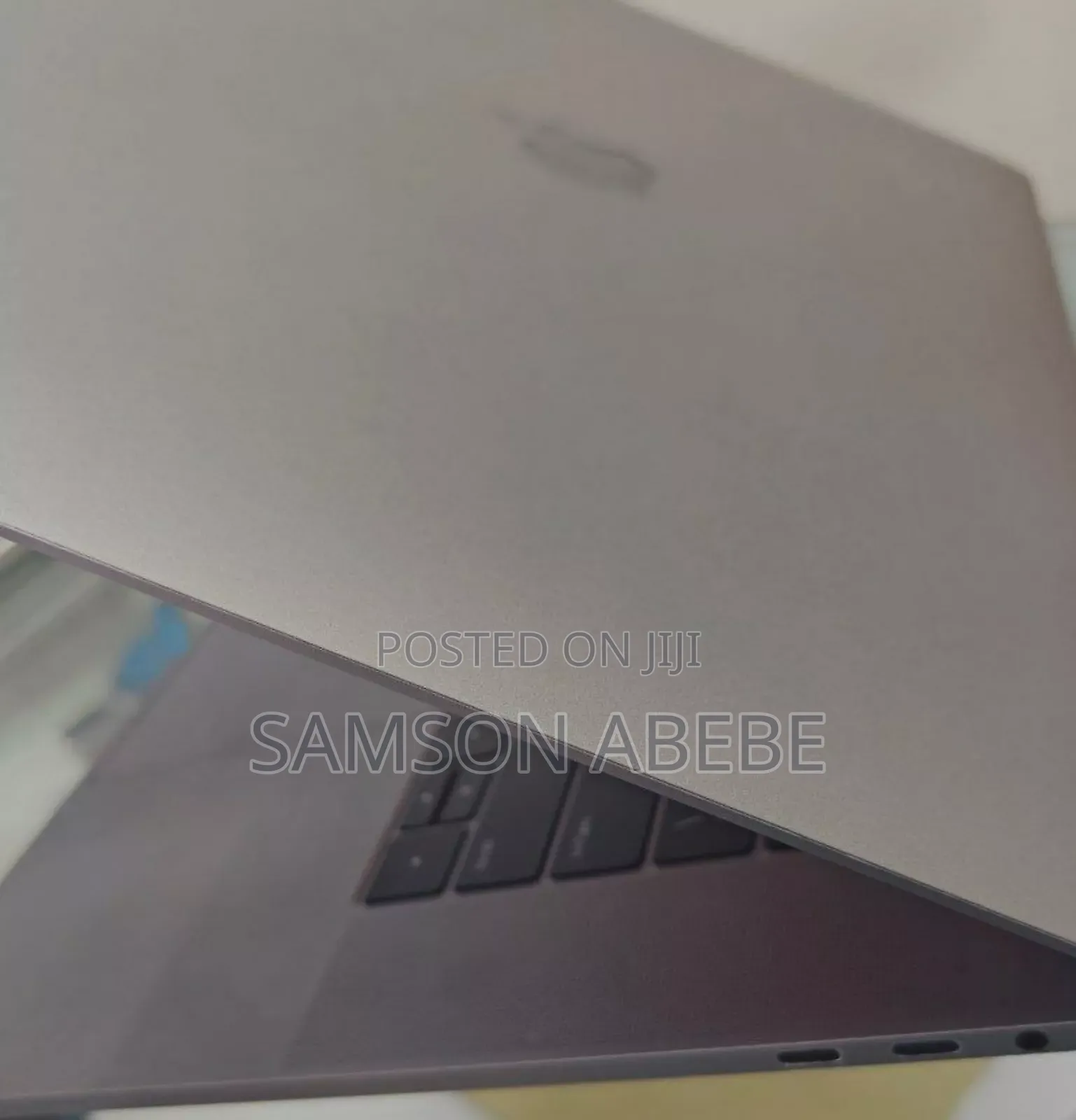 New Laptop Apple MacBook Pro 2017 16GB Intel Core I7 SSD 1T