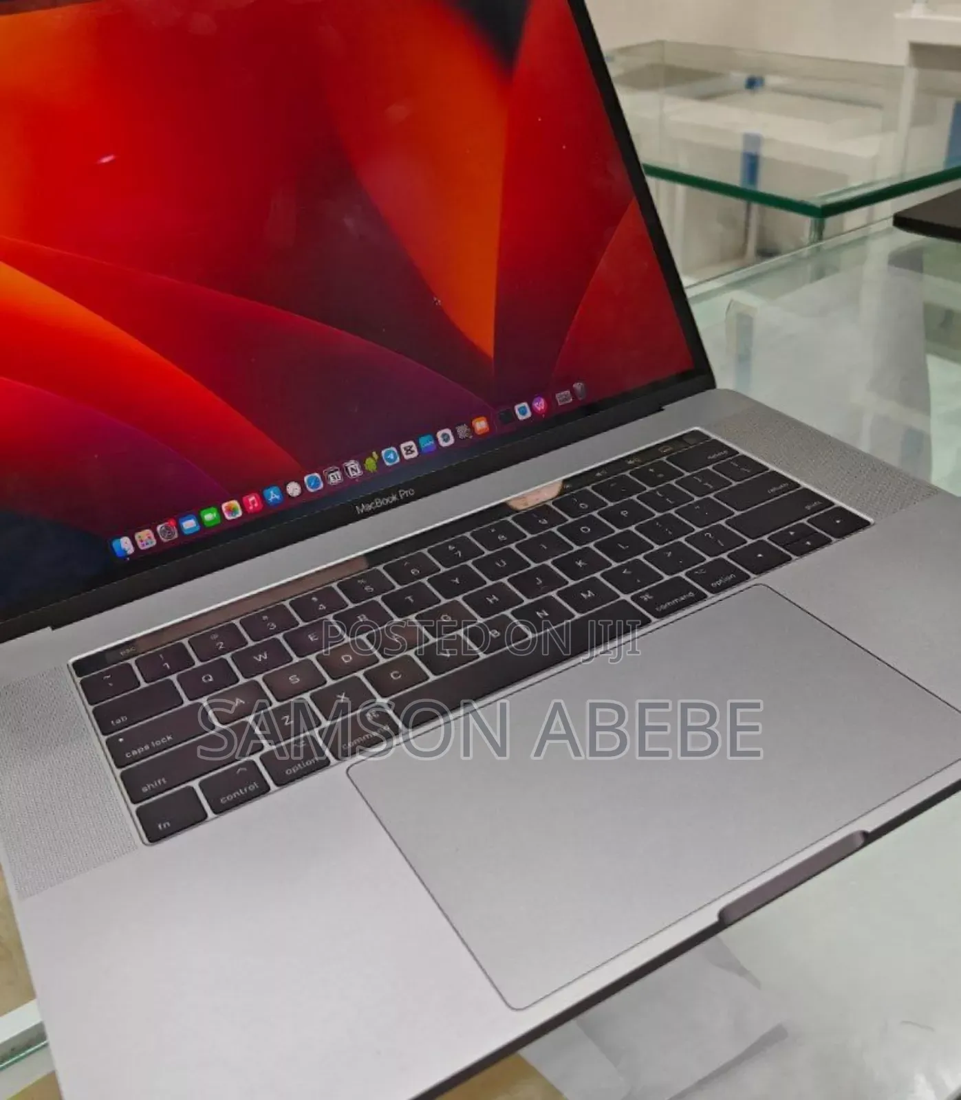 New Laptop Apple MacBook Pro 2017 16GB Intel Core I7 SSD 1T