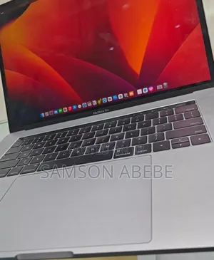 New Laptop Apple MacBook Pro 2017 16GB Intel Core I7 SSD 1T