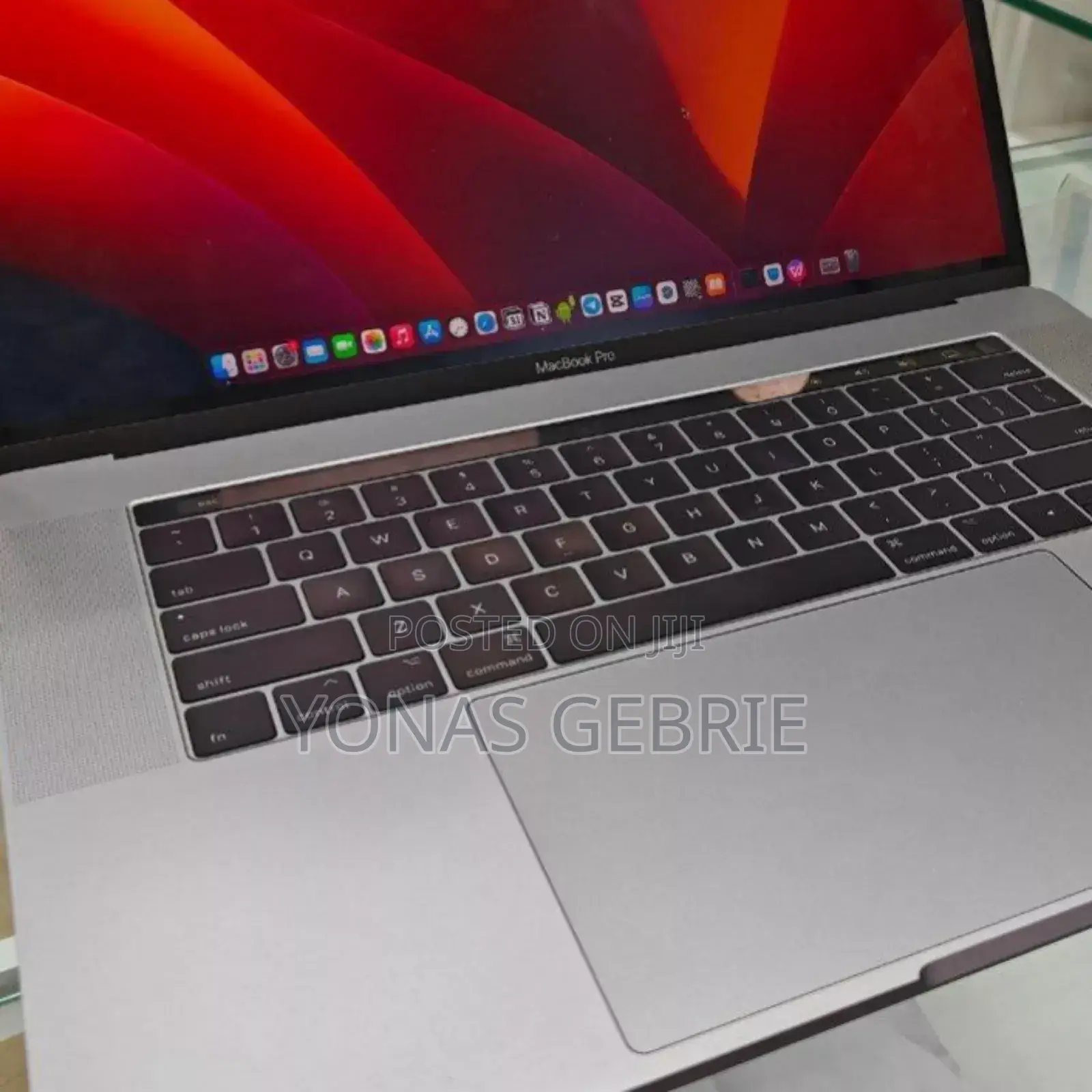 New Laptop Apple MacBook Pro 2017 16GB Intel Core I7 SSD 1T