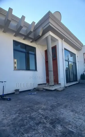 3bdrm Villa in Ayat, Luxury Villa, Bole for sale