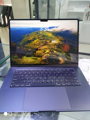 New Laptop Apple MacBook Air 2024 M3 15-Inch 8GB Apple M3 SSD 256GB