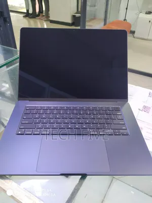 New Laptop Apple MacBook Air 2024 M3 15-Inch 8GB Apple M3 SSD 256GB