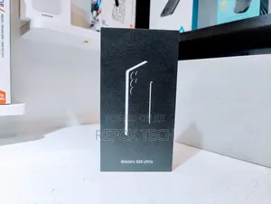 Photo - New Samsung Galaxy S25 Ultra 256 GB Black