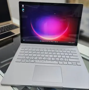 New Laptop Microsoft Surface Book 3 16GB Intel Core I7 SSD 256GB