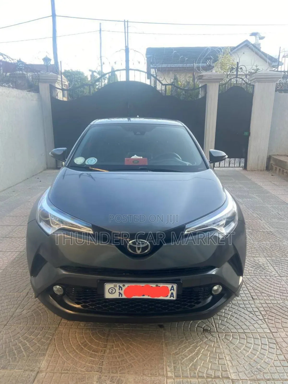 Toyota C-HR 2017 Gray