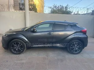Toyota C-HR 2017 Gray