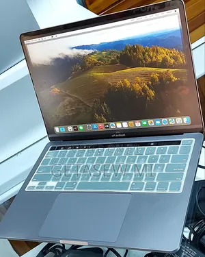 Photo - New Laptop Apple MacBook Pro 2020 M1 8GB Apple M1 Pro SSD 256GB