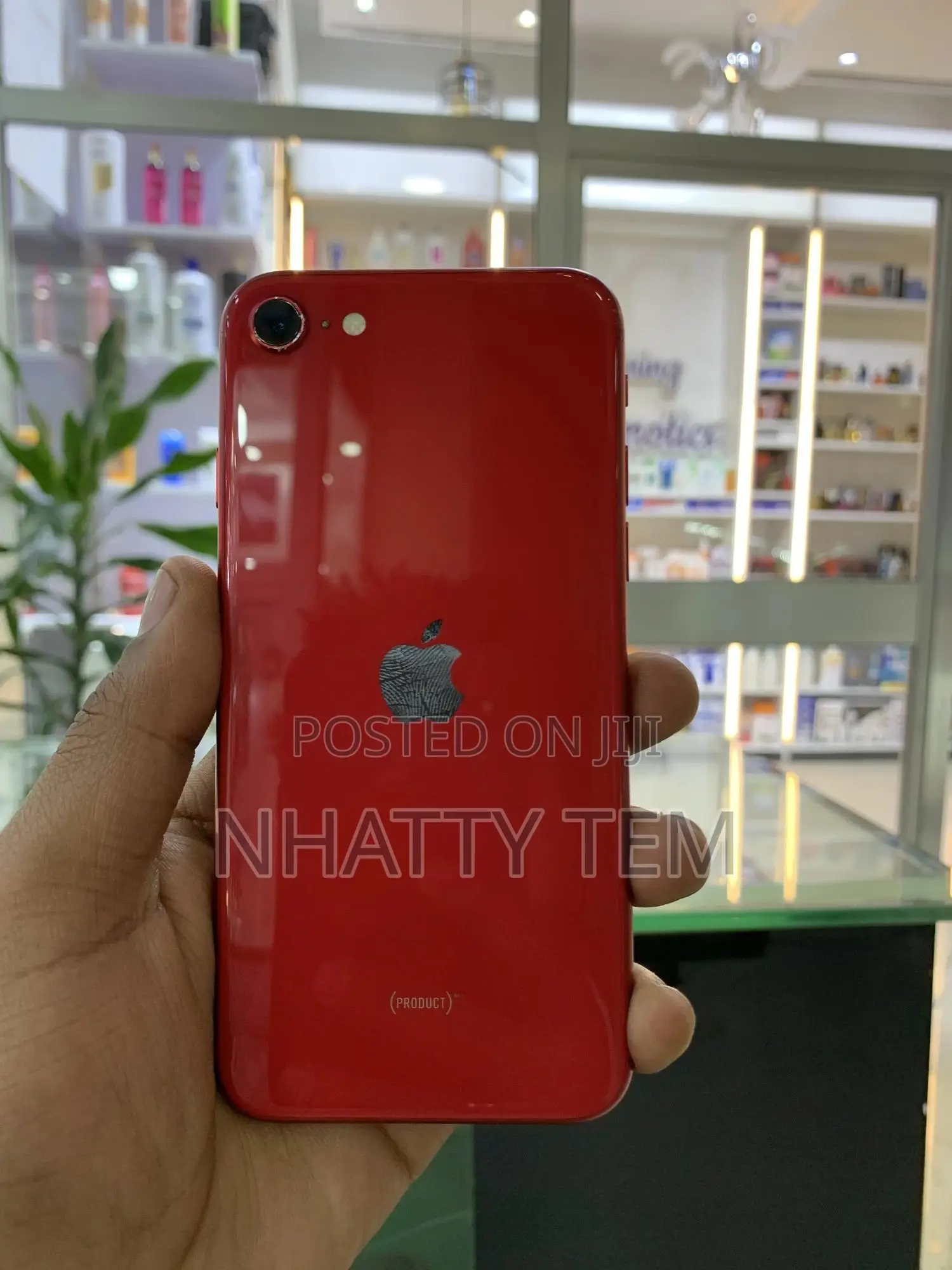 Apple iPhone SE (2020) 64 GB Red