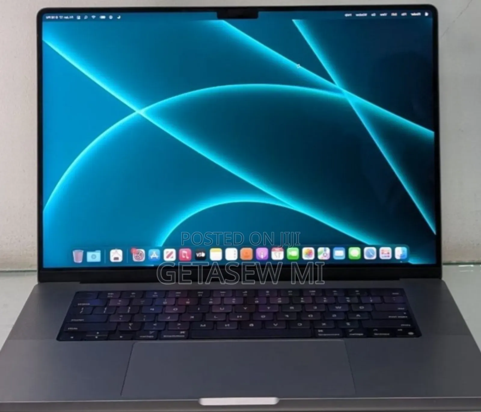 New Laptop Apple MacBook Pro 2021 M1 16GB Apple M1 Pro SSD 1T