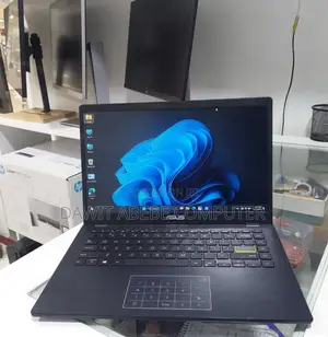 Photo - New Laptop Asus VivoBook 15 X505BA 4GB Intel Core I5 SSD 128GB