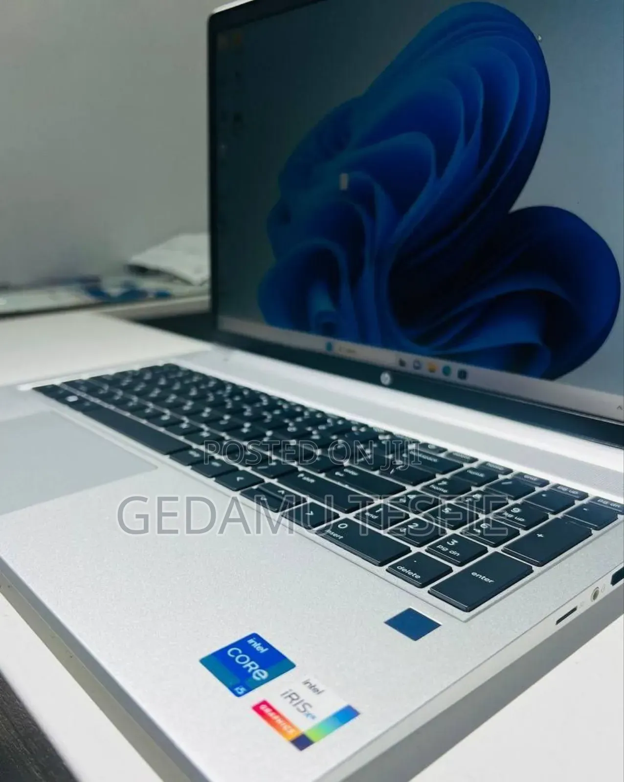 New Laptop HP 8GB Intel Core I5 SSD 512GB