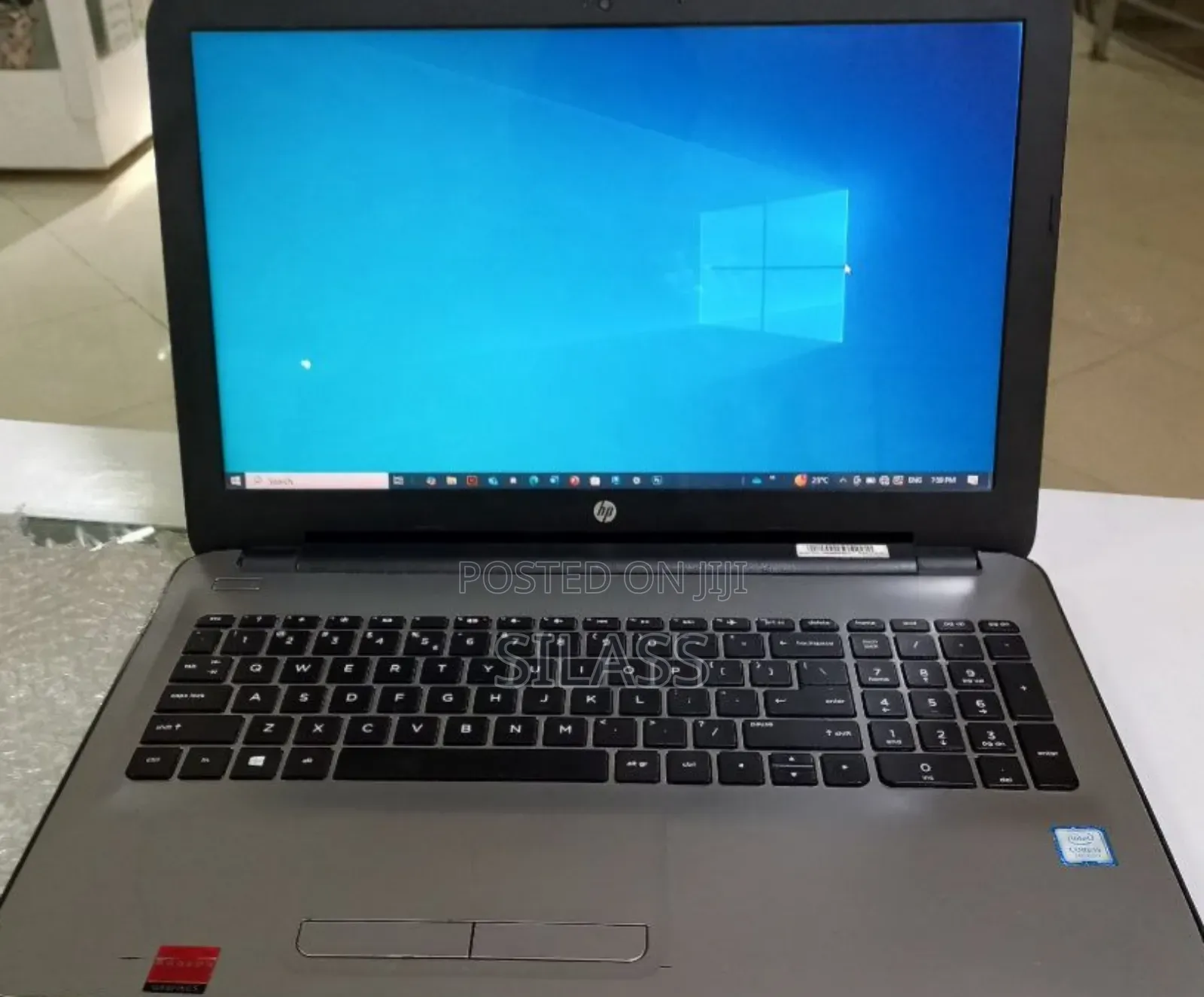 New Laptop HP Stream Notebook 8GB Intel Core I5 HDD 1T