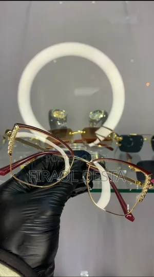 Photo - Fashion Cat Eye Glasses