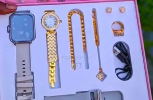 A58 ሁለት ሰዓት ከጌጣጌጥ ጋር