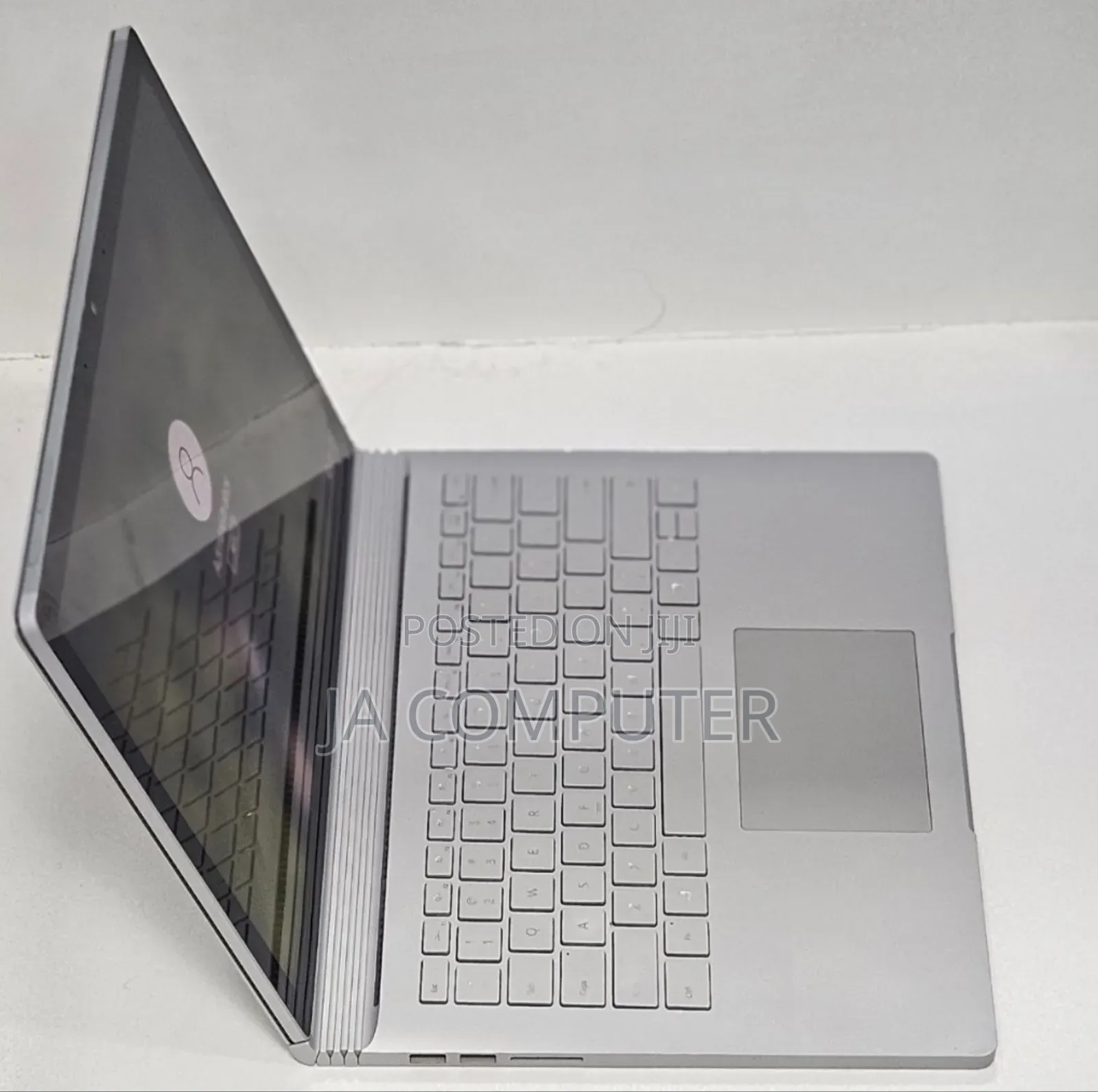 New Laptop Microsoft Surface Book 3 16GB Intel Core I7 SSD 256GB