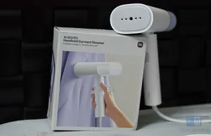 Photo - Xiaomi Handheld Garment Steamer
