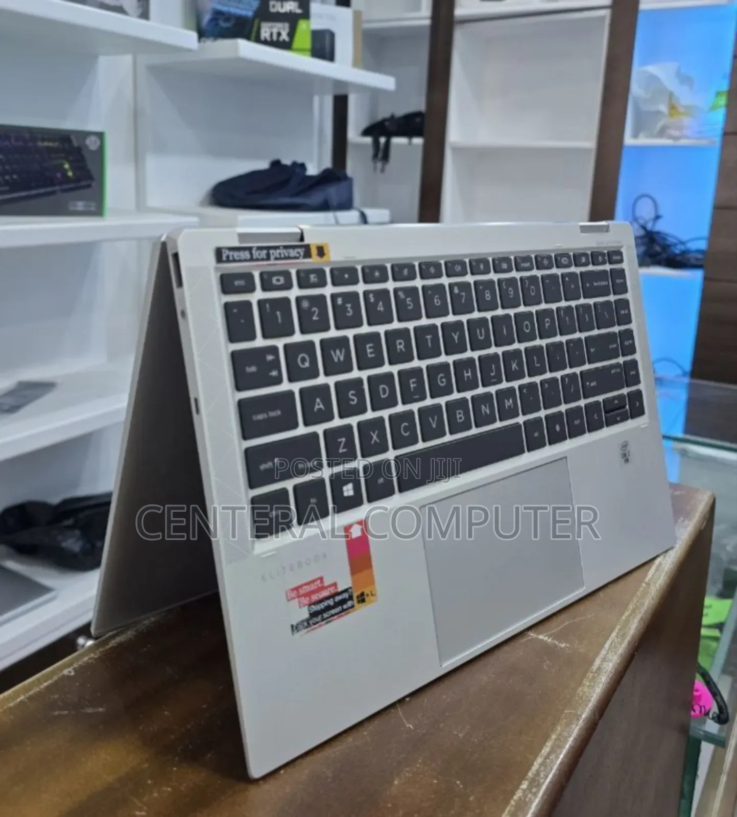 New Laptop HP EliteBook X360 1040 G7 16GB Intel Core I7 SSD 512GB