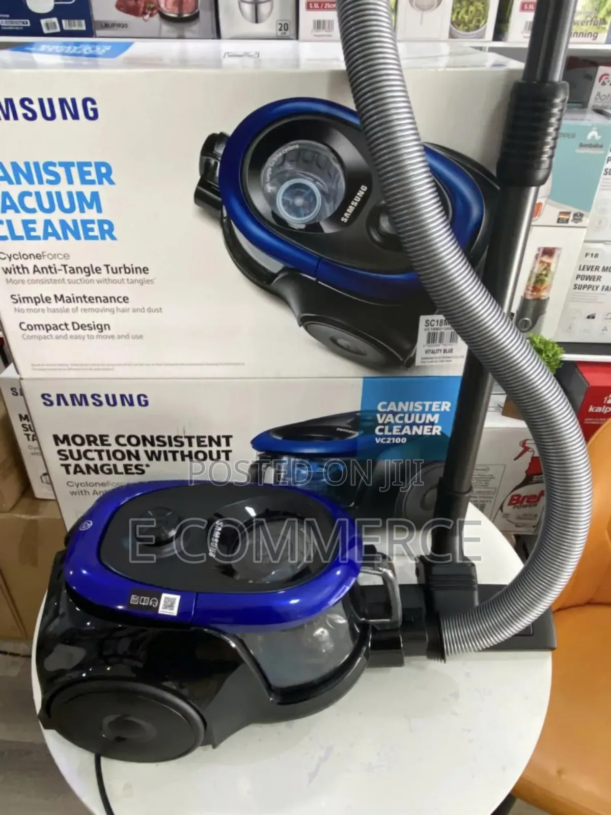 Samsung Bagless Canister Vacuum Cleaner