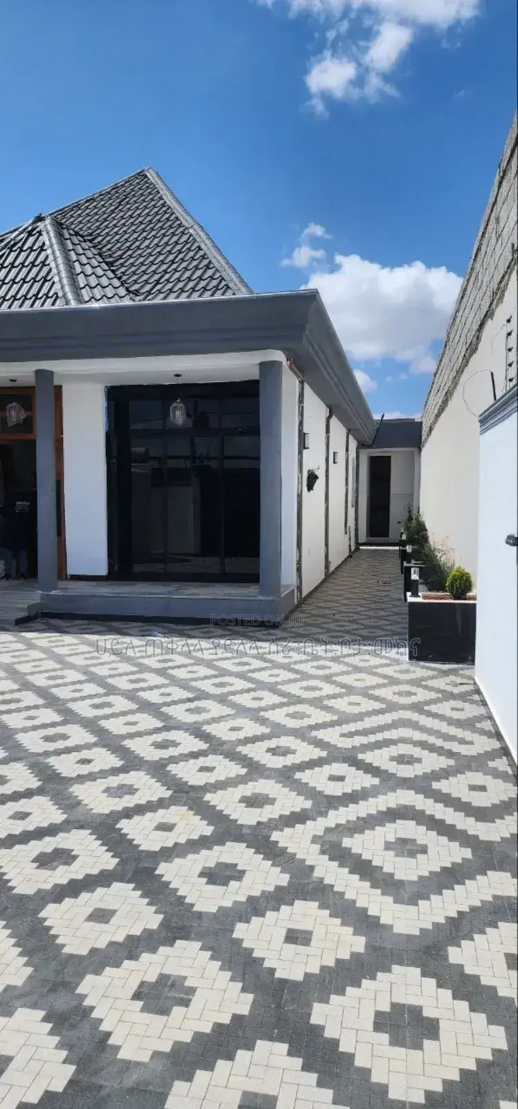 Furnished 6bdrm House in Legetafo Ccd Area, Oromia-Finfinne for sale