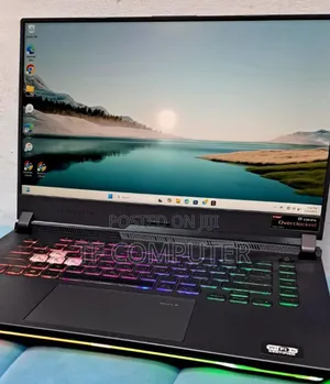 New Laptop Asus ROG Strix G15 16GB AMD Ryzen 9 SSD 512GB