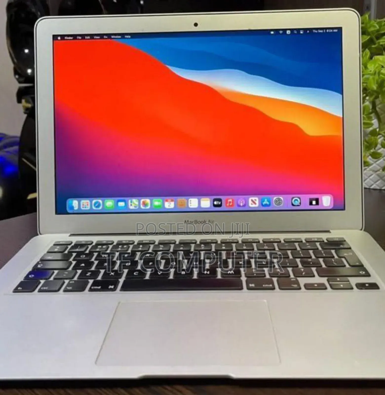 New Laptop Apple MacBook Air 2018 4GB Intel Core I5 SSD 256GB