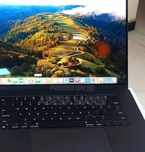 New Apple MacBook Pro 2023 M3 14-Inch 18GB Apple M3 Pro SSD 512GB