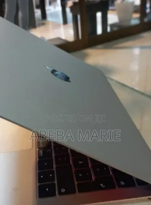 New Laptop Apple MacBook Air 2019 8GB Intel Core I5 SSD 128GB