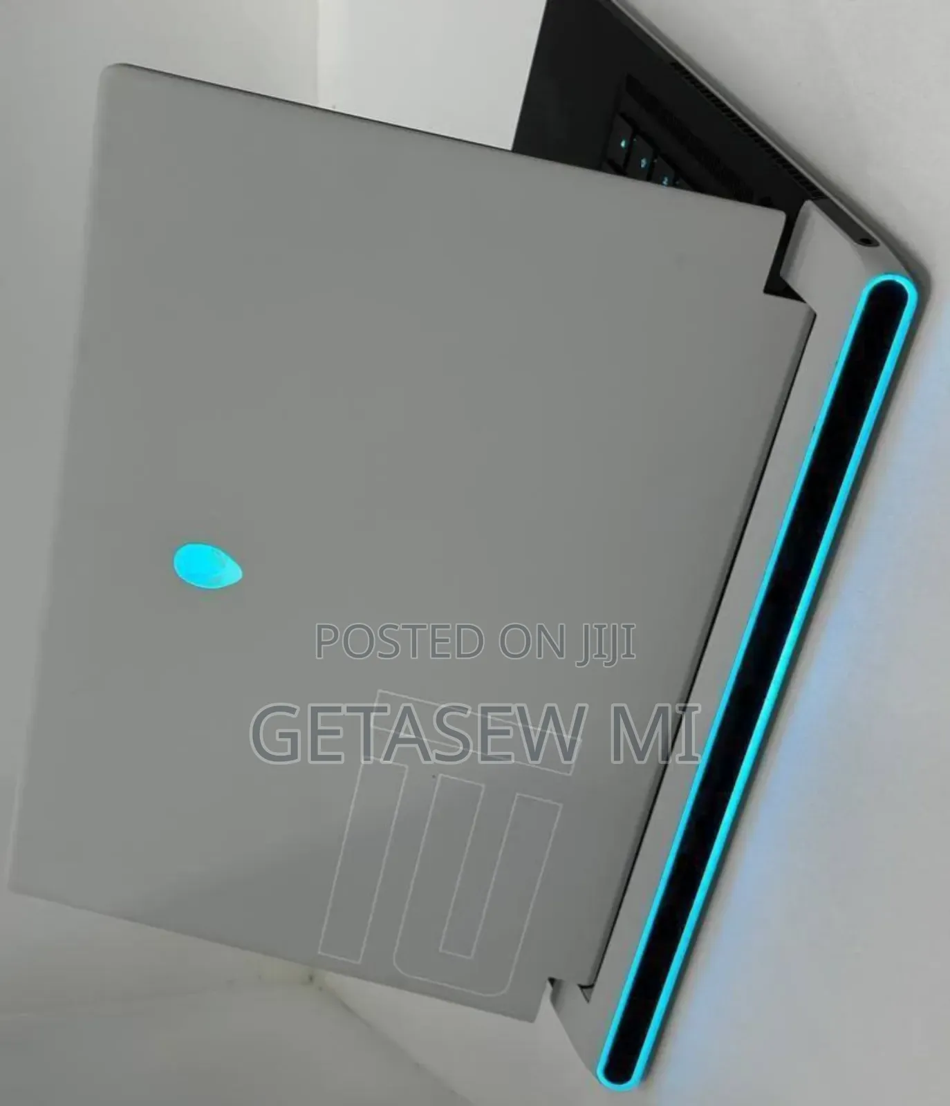 New Laptop Alienware Area-51m 32GB Intel Core I9 SSD 1T