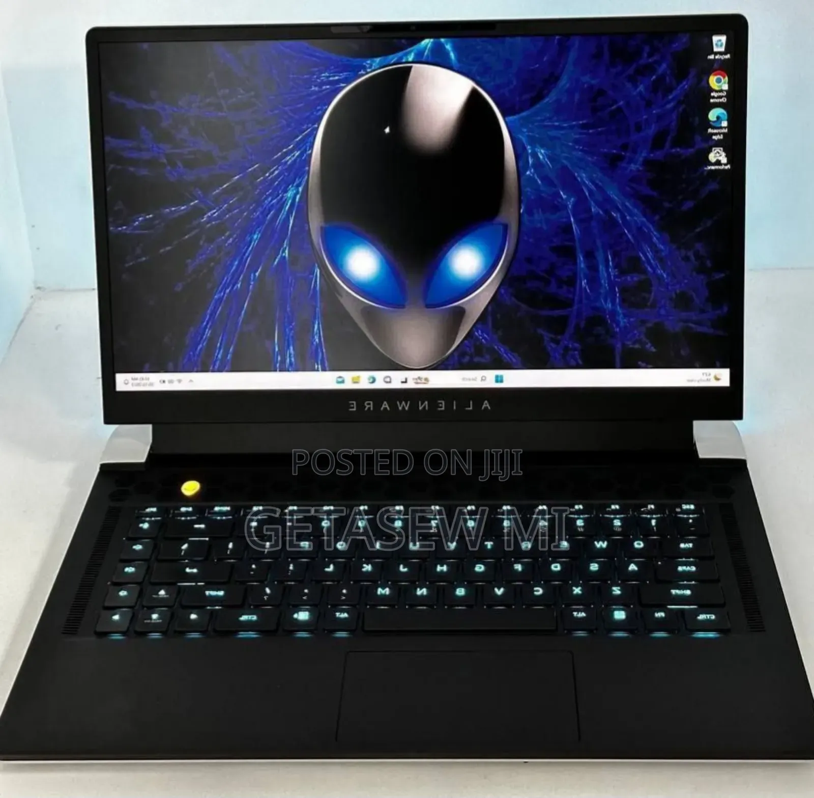 New Laptop Alienware Area-51m 32GB Intel Core I9 SSD 1T