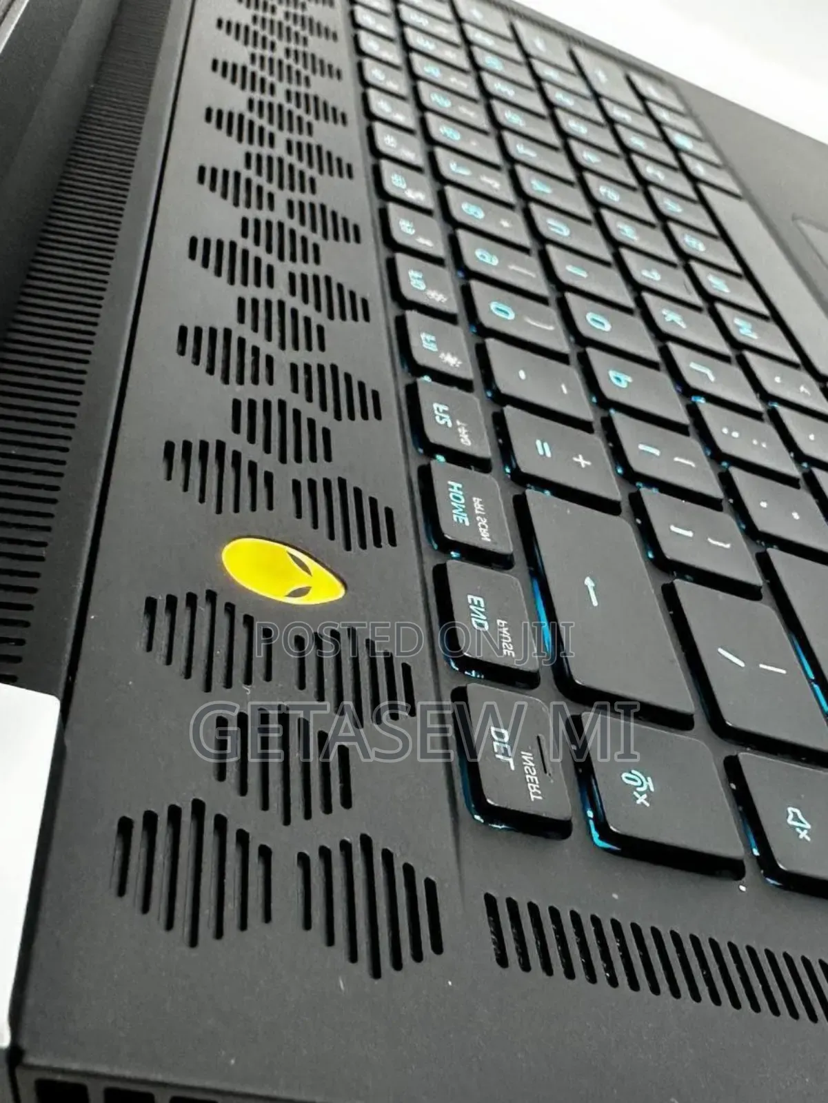 New Laptop Alienware Area-51m 32GB Intel Core I9 SSD 1T