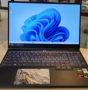 New Laptop Lenovo Legion 5 16GB AMD Ryzen 7 SSD 1T