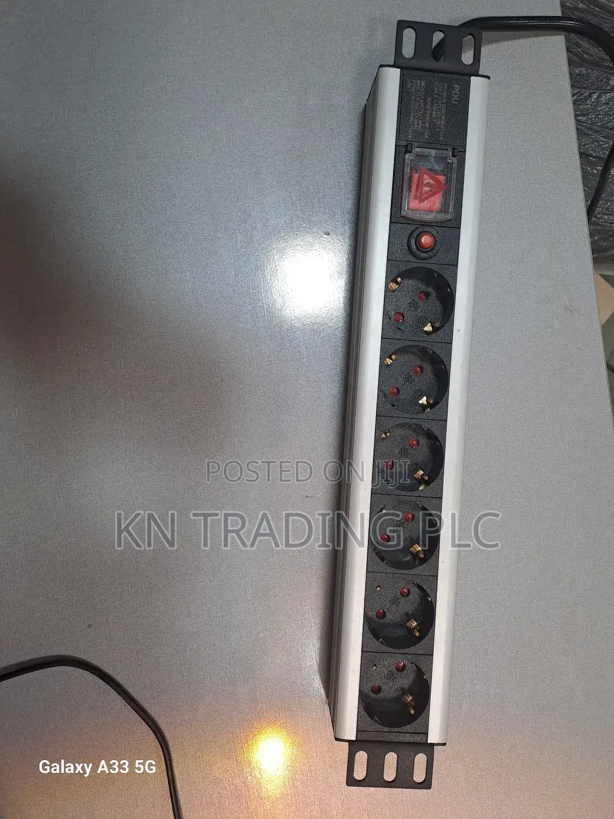 Adapter or Power Distribution Unit