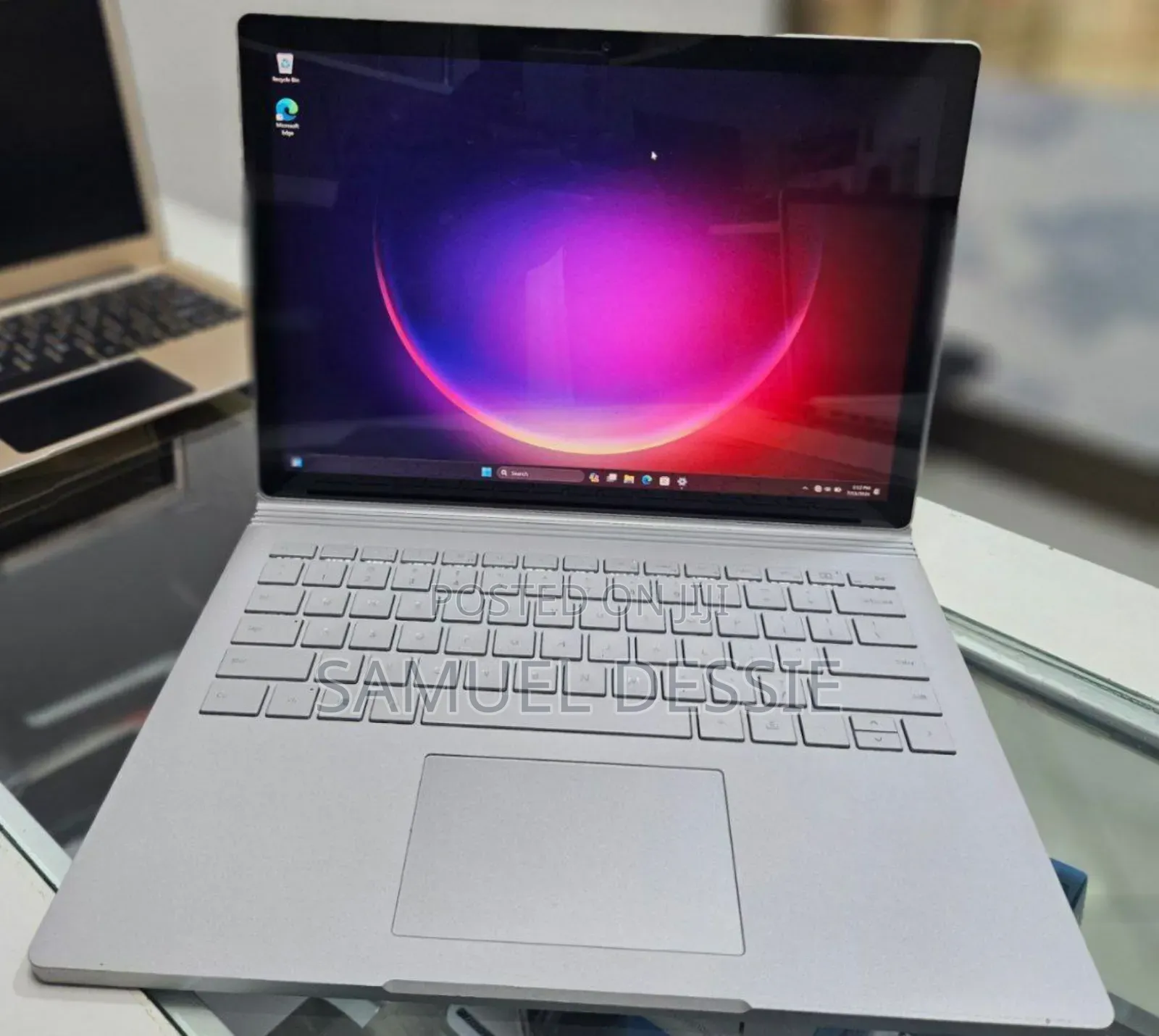 New Laptop Microsoft Surface Book 3 16GB Intel Core I7 SSD 256GB