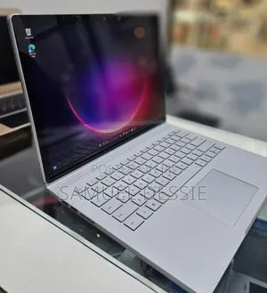 New Laptop Microsoft Surface Book 3 16GB Intel Core I7 SSD 256GB