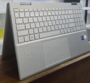 New Laptop HP Pavilion 13 X360 8GB Intel Core I5 SSD 512GB