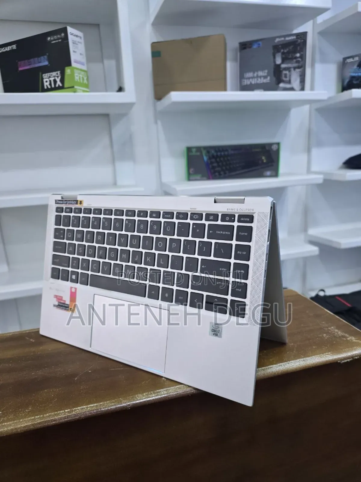 New Laptop HP EliteBook X360 1040 G7 16GB Intel Core I7 SSD 512GB