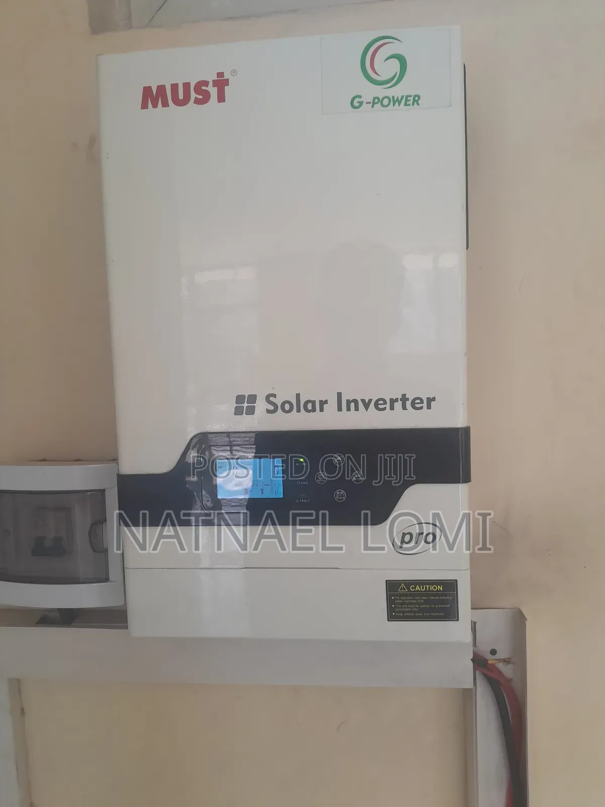 Battery With Invertor