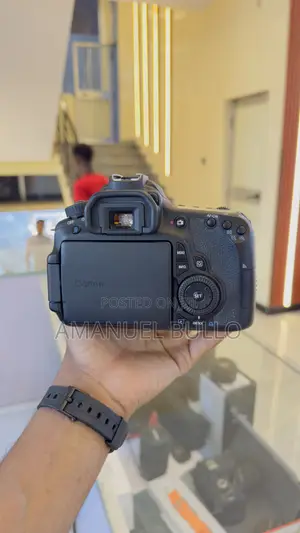 Canon 60d Camera Brand New With Full Accessory
