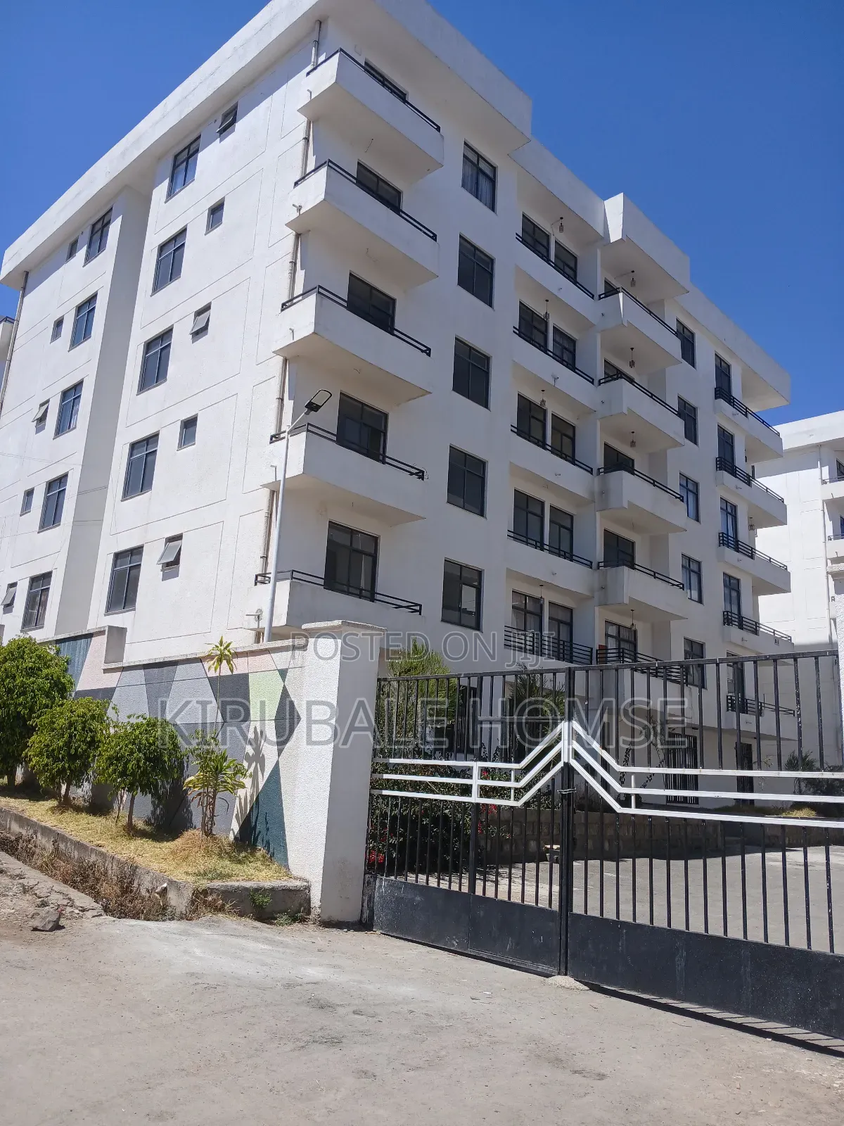 3bdrm Apartment in Bole for sale